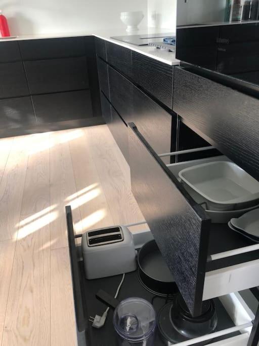 Cozy, Quiet Guest House Perfect For Business Or Pleasure 希勒勒 外观 照片